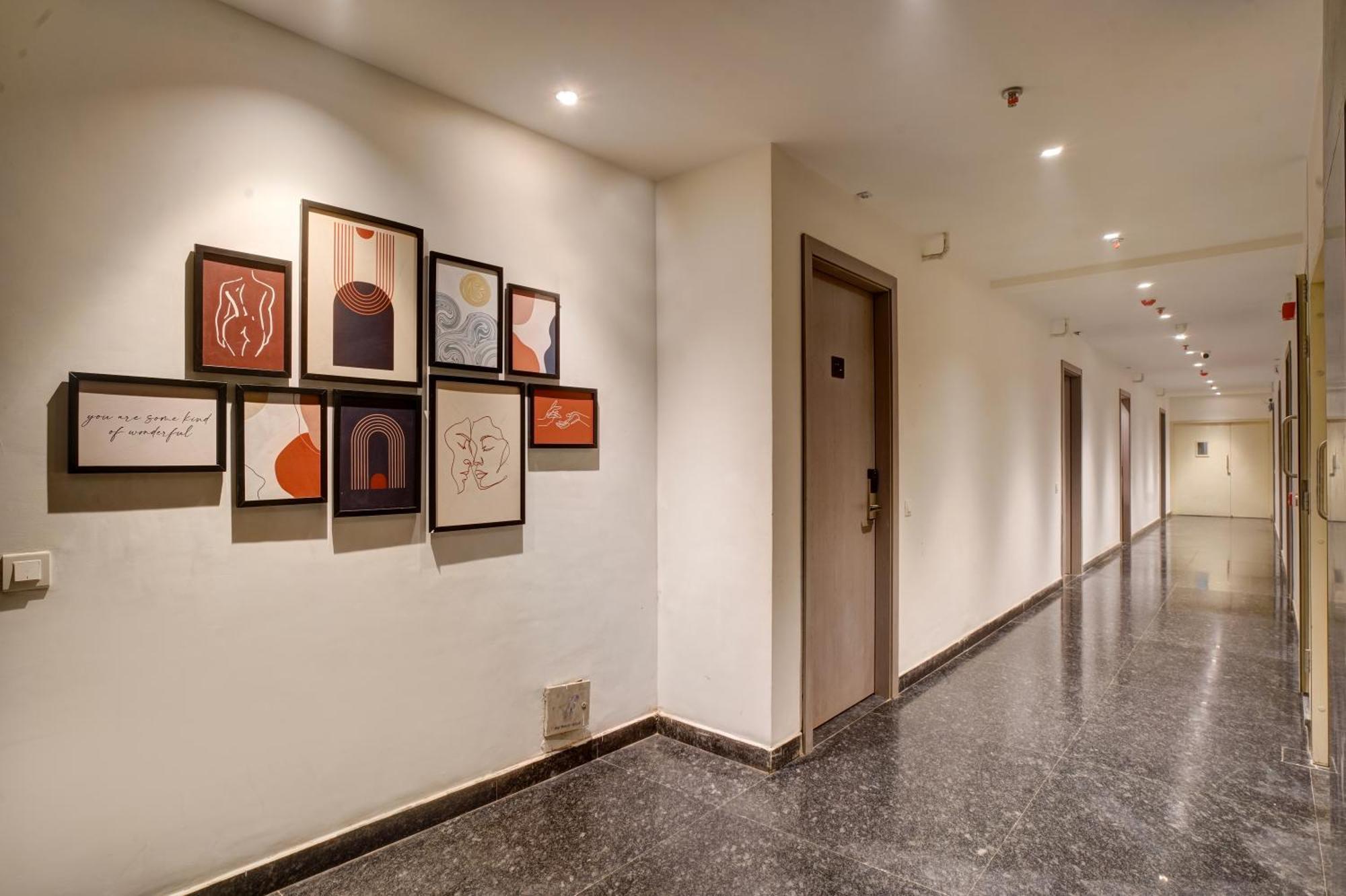 Hotel Iva Premium Delhi Airport With Airport Drop Neu-Delhi Exterior foto